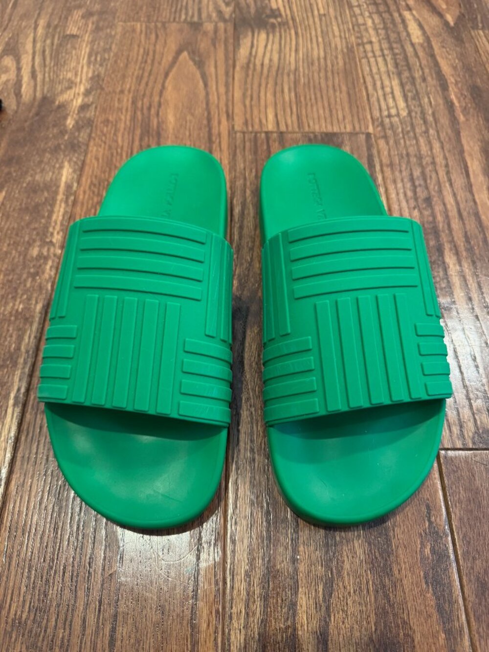 Bottega Veneta Green Rubber Carpet Slides
